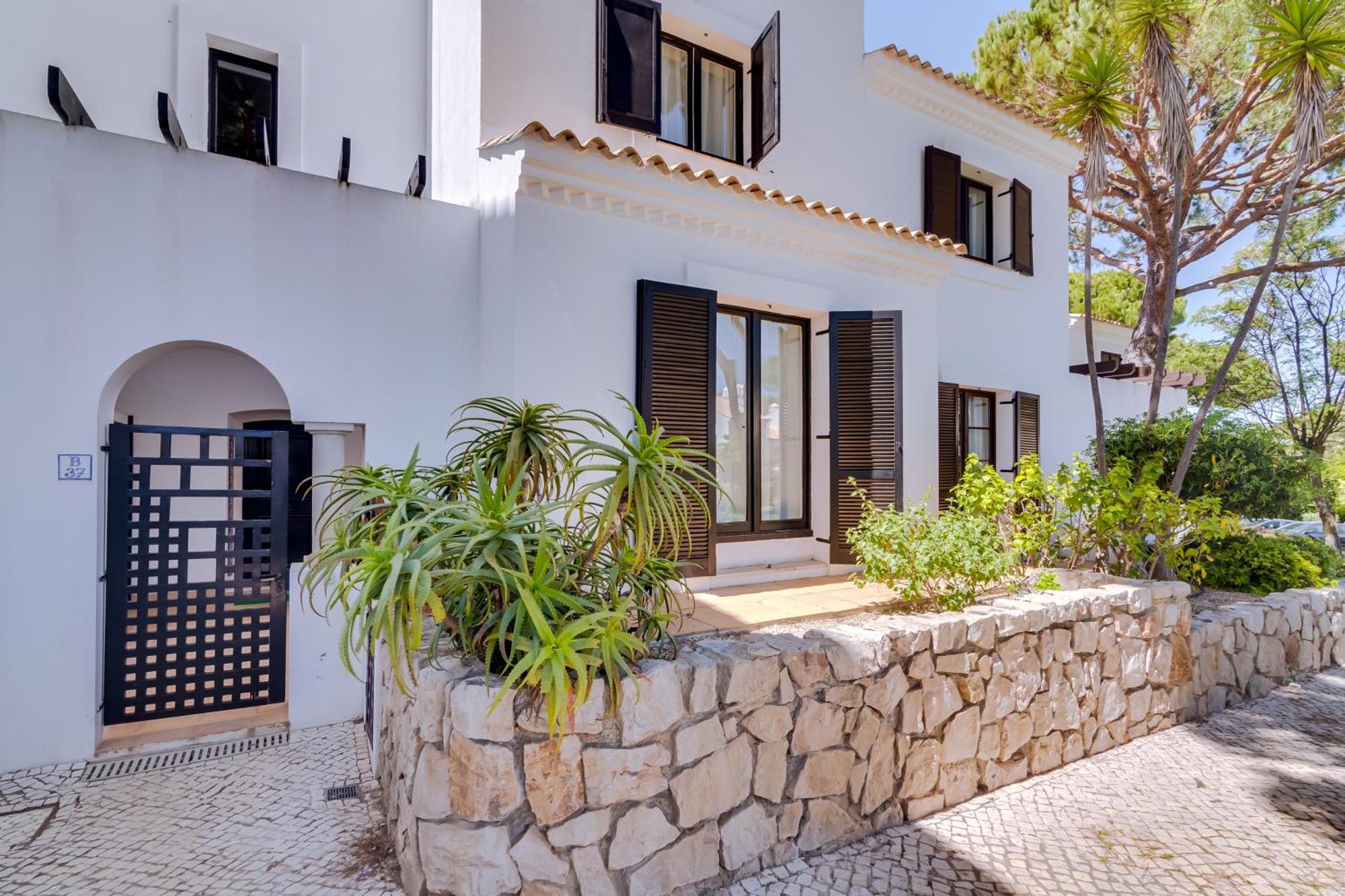 Pine Cliffs Village Albufeira Exterior foto